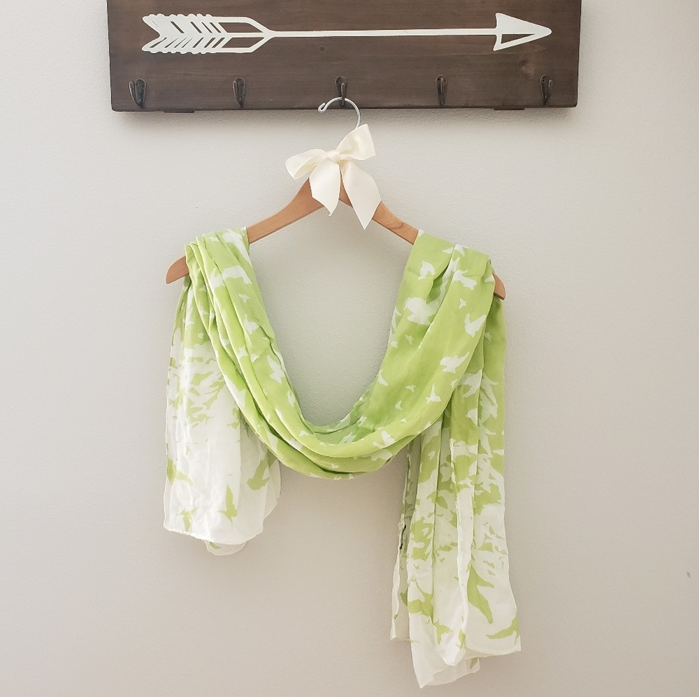 Vanity Green and White Bird Scarf